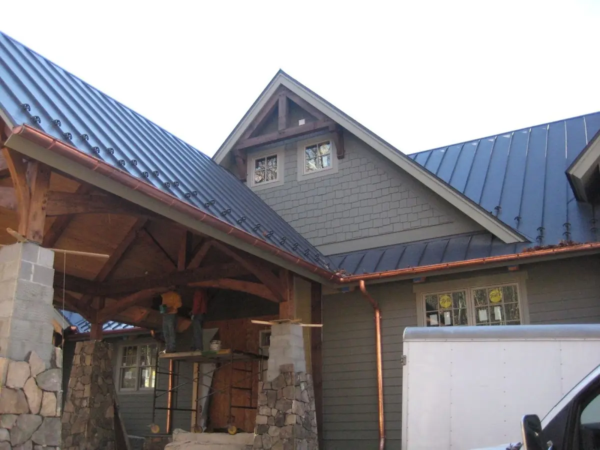 Craftsman Roofing team delivering quality roofing work in Avalon Heights